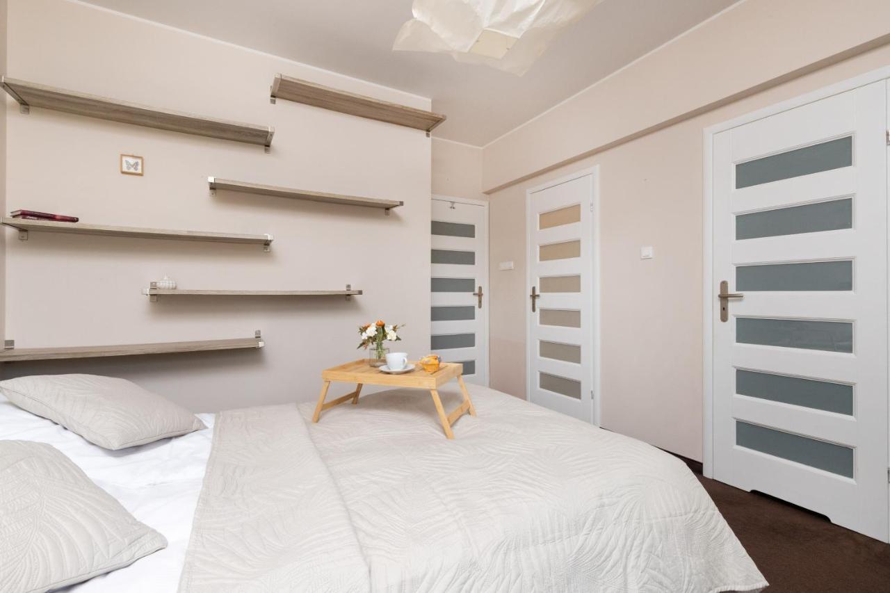 Family Apartament Mysliwska By Renters Apartment Gdansk Exterior photo
