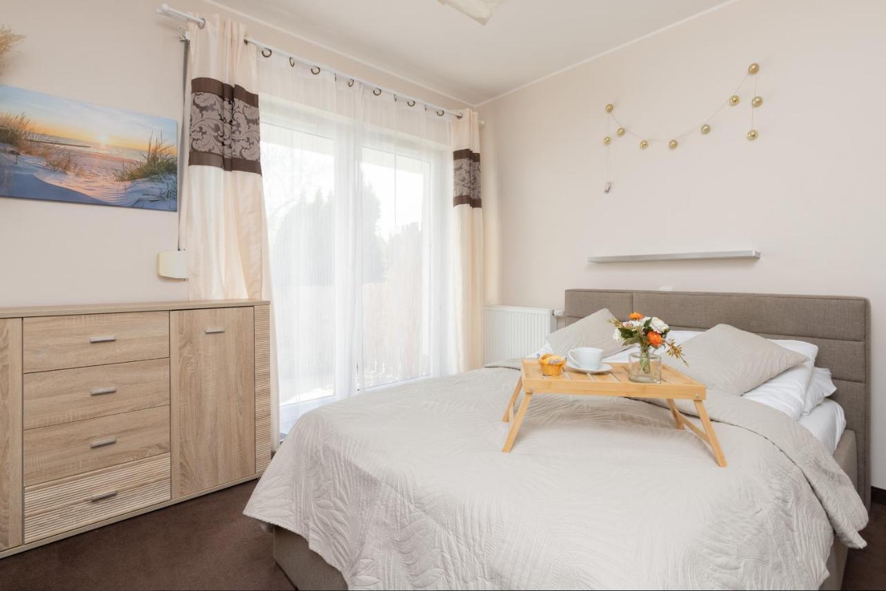 Family Apartament Mysliwska By Renters Apartment Gdansk Exterior photo